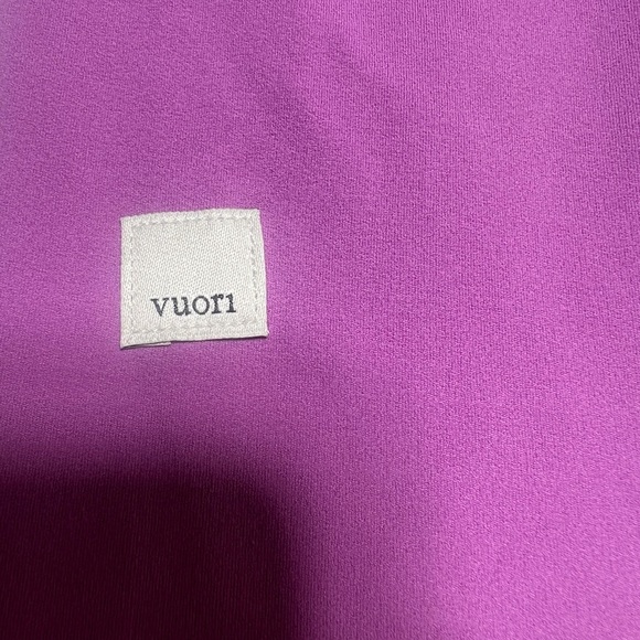 Vuori  Leggings - Picture 2 of 7